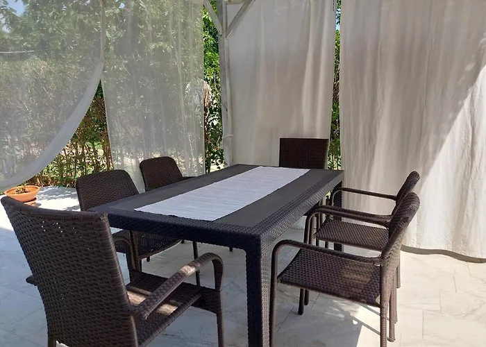 Parenzana Apartment *